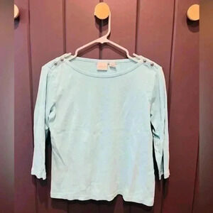 Light blue‎ Chico’s 3/4 length sleeve top with buttons on shoulders- sz 0/small